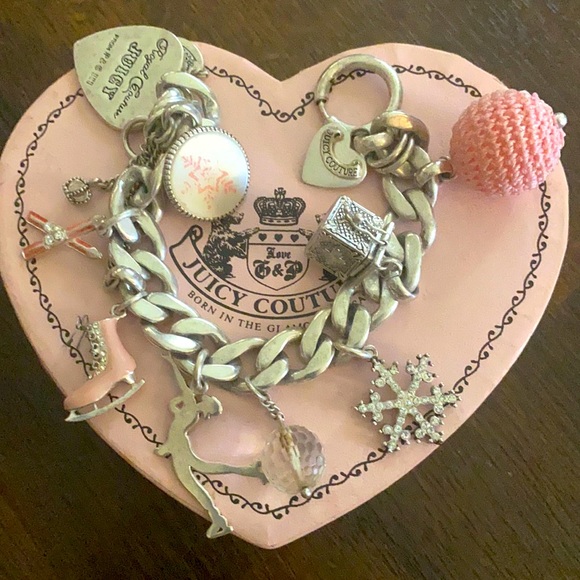 Juicy Couture Winter Wonderland Silver Charm bracelet Limited Edition 2005 Y2K - Picture 3 of 11